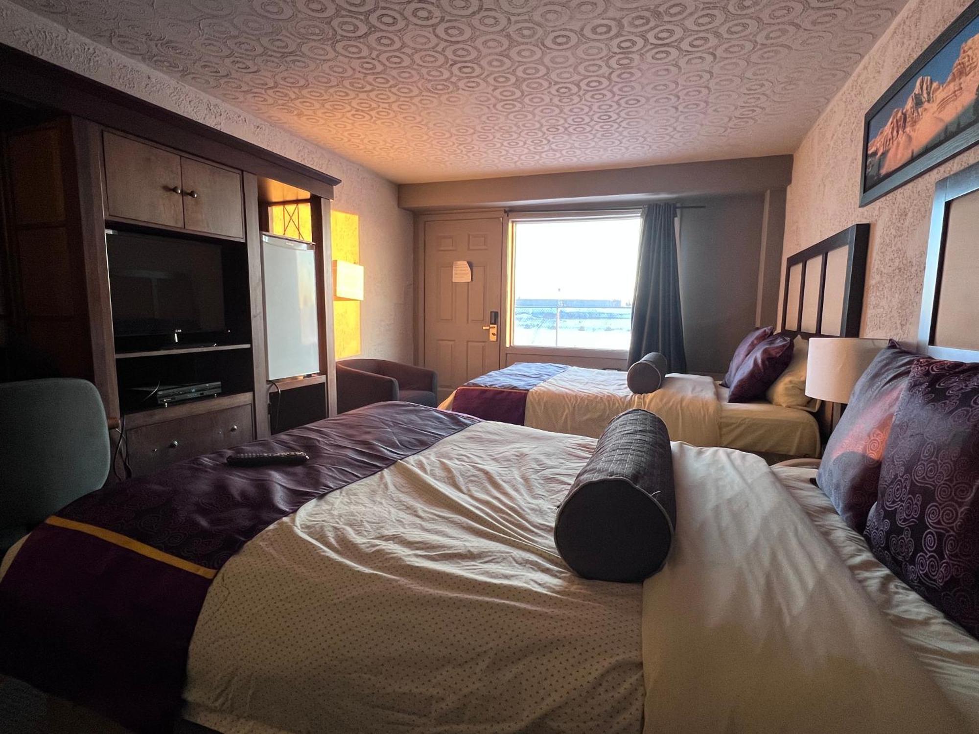 Hotel L'Express Longueuil Room photo