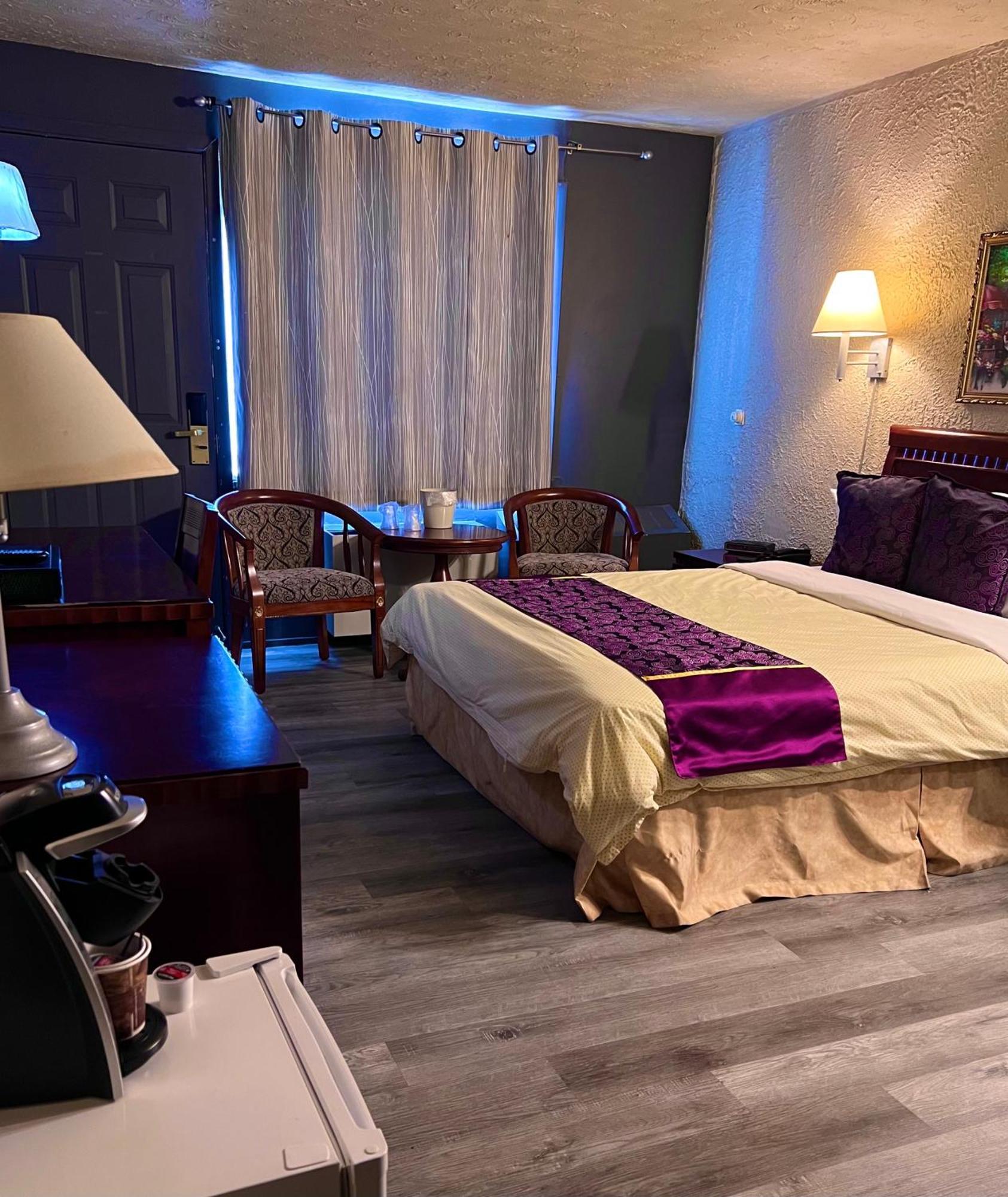 Hotel L'Express Longueuil Room photo